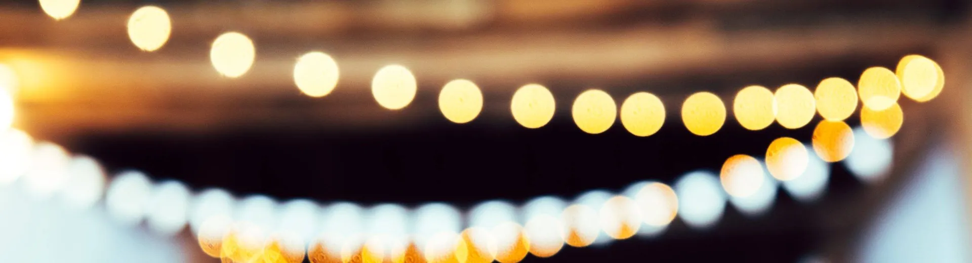 Murder mystery wedding setting